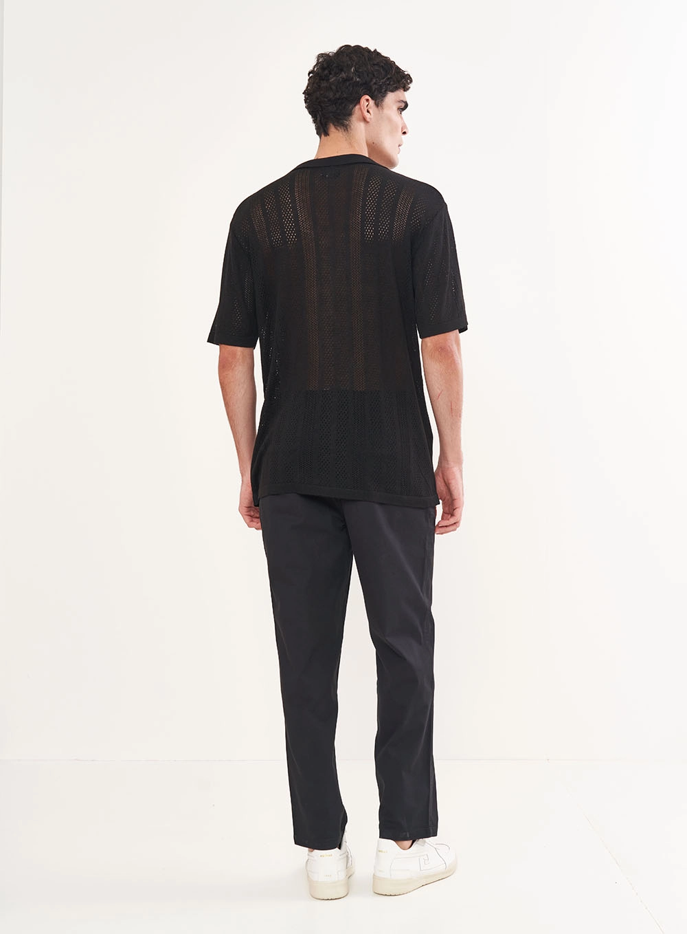 Camisa Masculina Em Tricô Manga Curta Preto