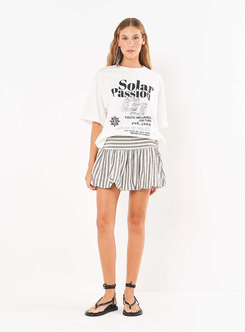 Camiseta Feminina Oversized Estampada Off Shell