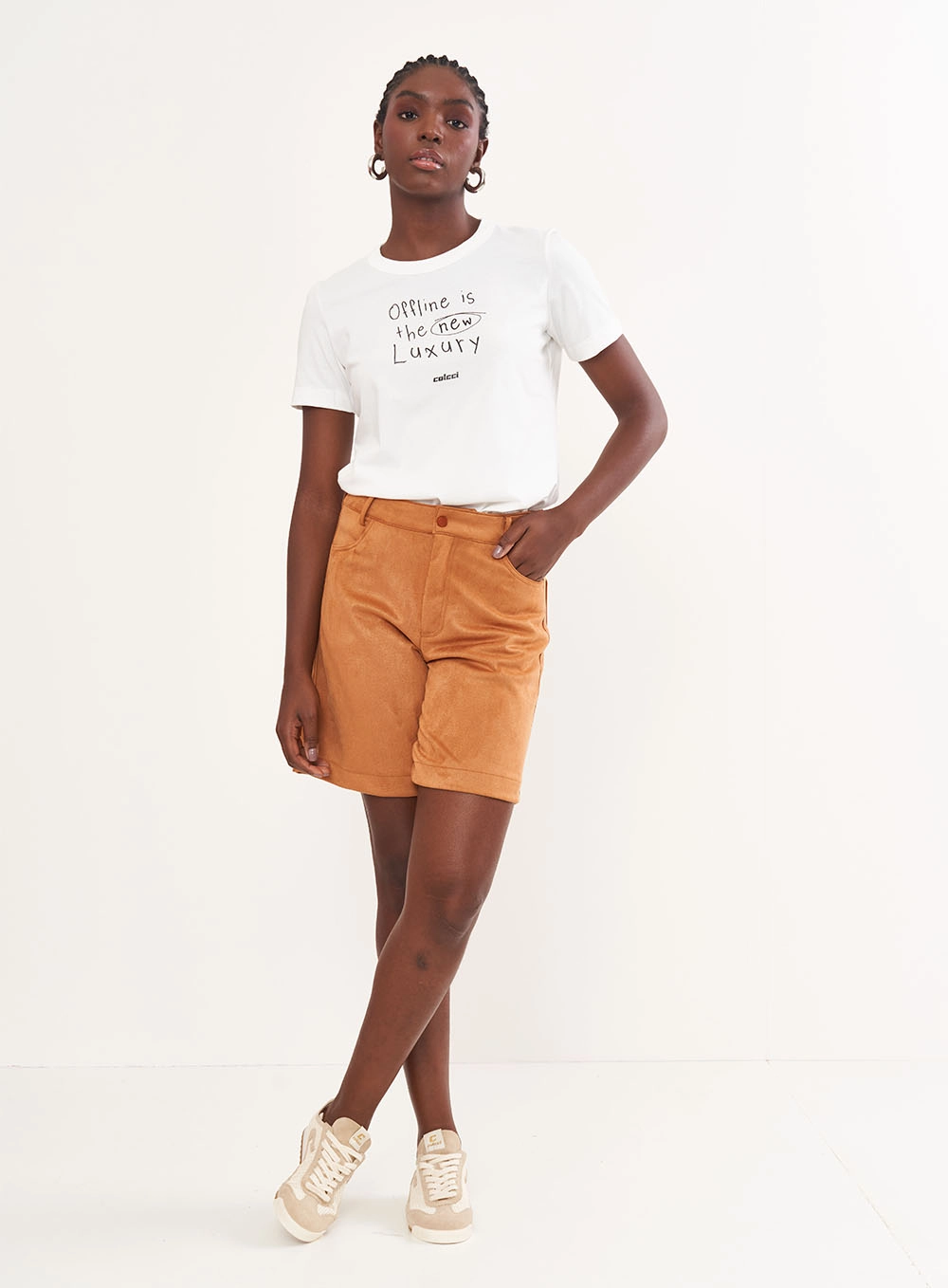 Camiseta Feminina Com Estampa Comfy Off Shell
