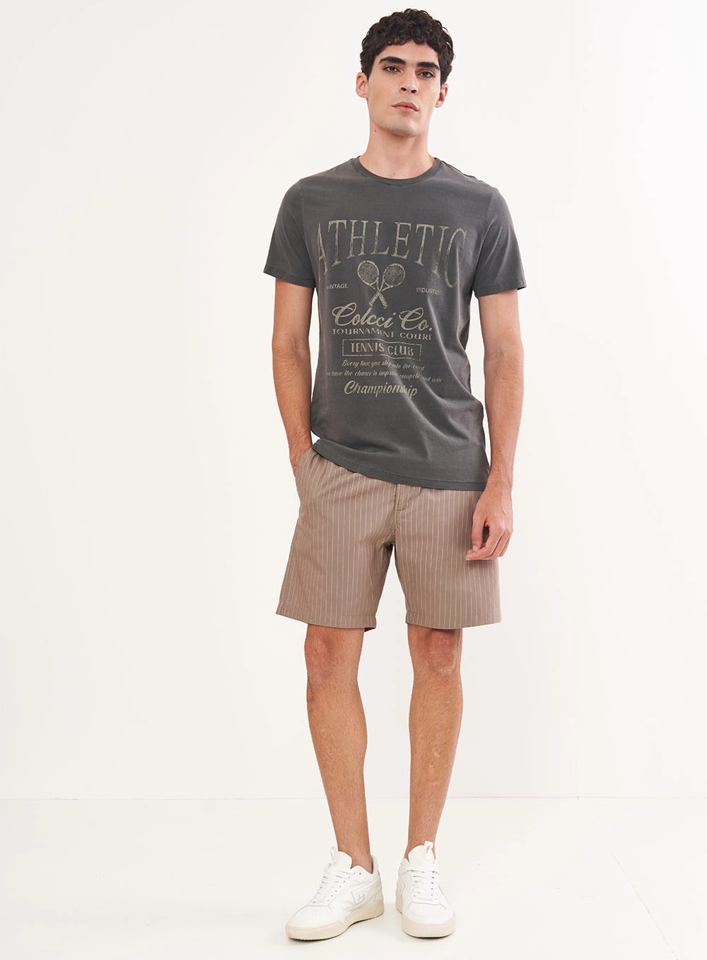 Camiseta Masculina Com Estampa Preto