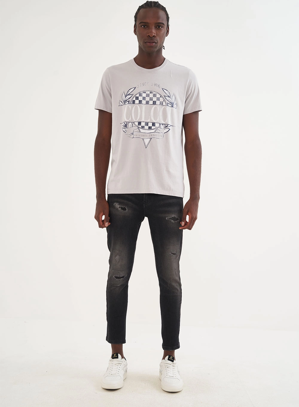 Camiseta Masculina Com Estampa Cinza