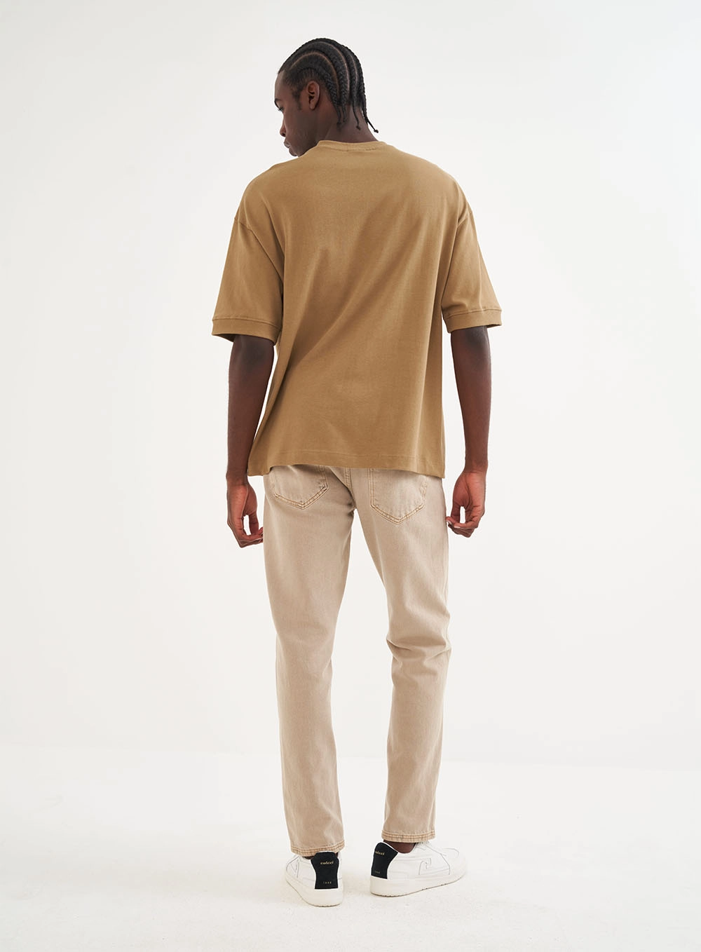 Camiseta Masculina  Oversized Monograma Marrom