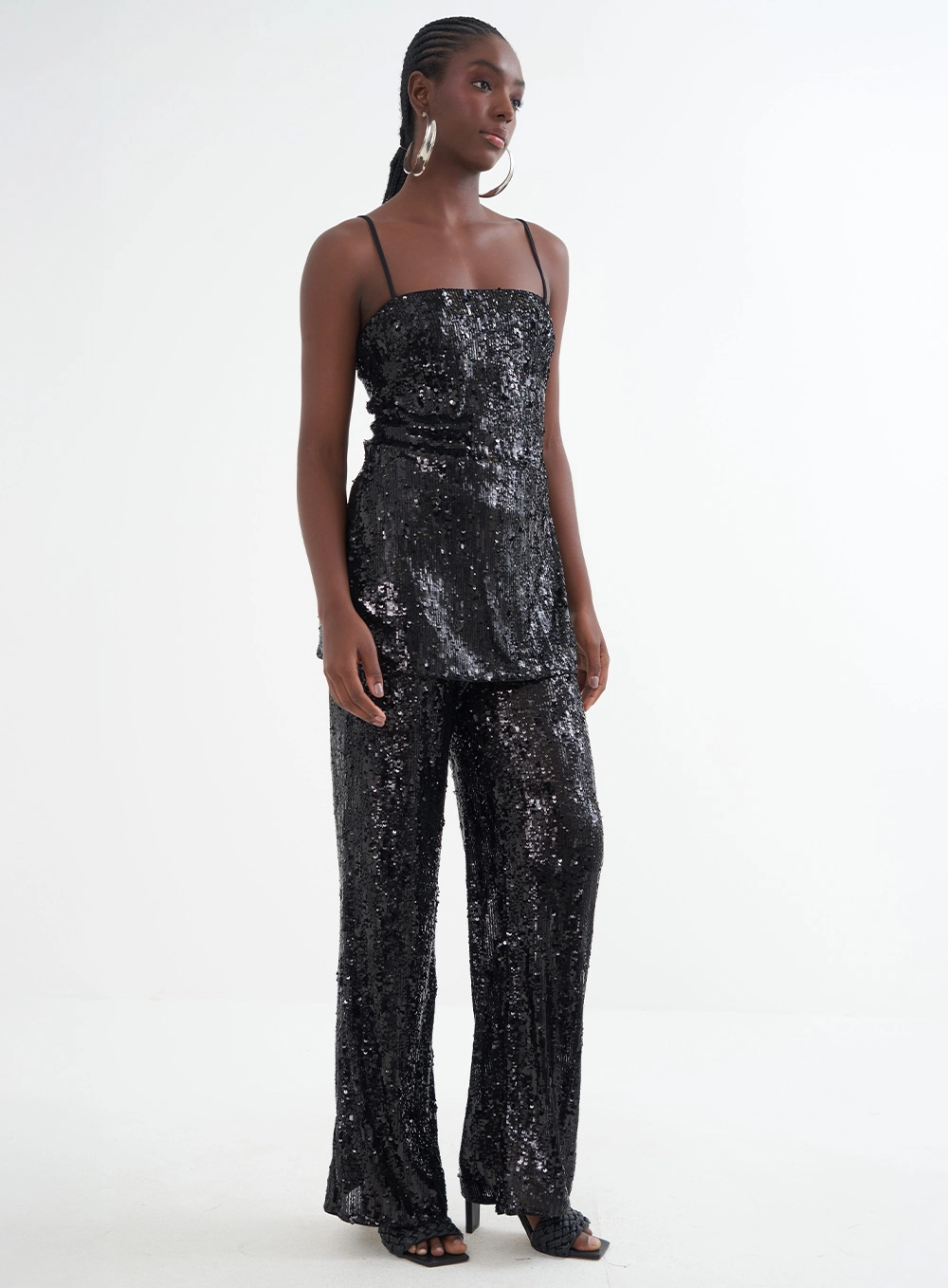 Blusa Alongada Reta Em Paetê Preto