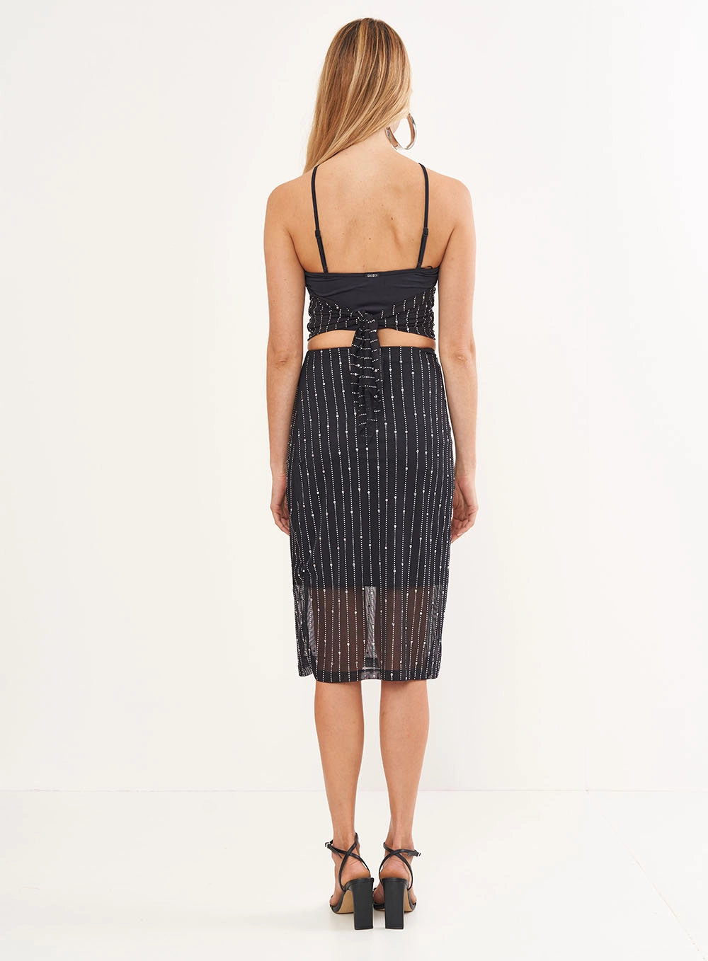 Blusa Detalhe Tule Com Aplicação Preto