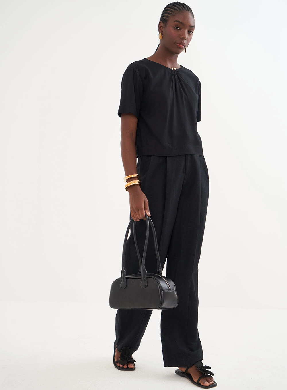 Blusa Manga Curta Basic Preto