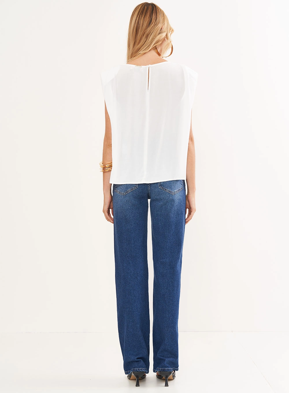 Blusa Comfort Solta Off Shell