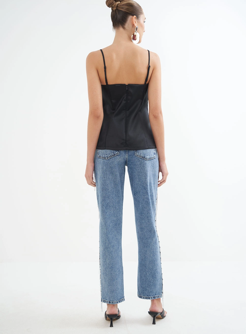 Blusa Reta Estruturada Preto