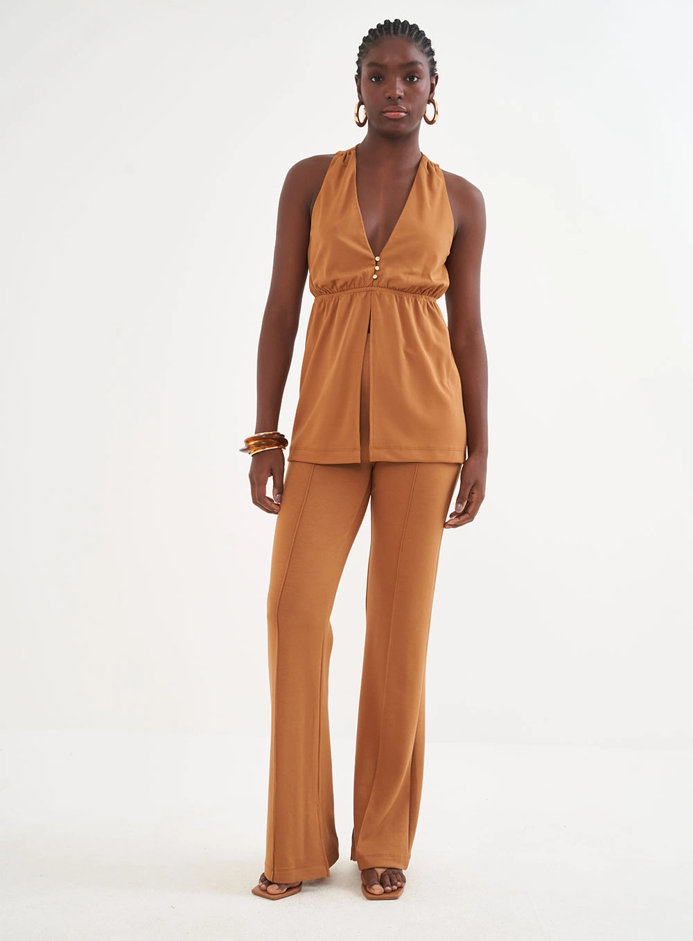 Blusa Solta Acinturada Marrom Evermore