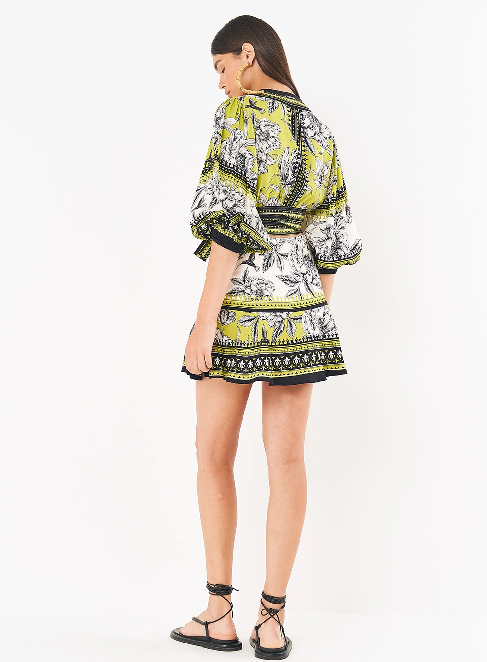 Blusa Linho Estampado Com Transpasse Estampados