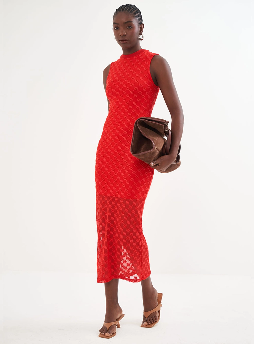 Vestido Midi Em Tule Justo