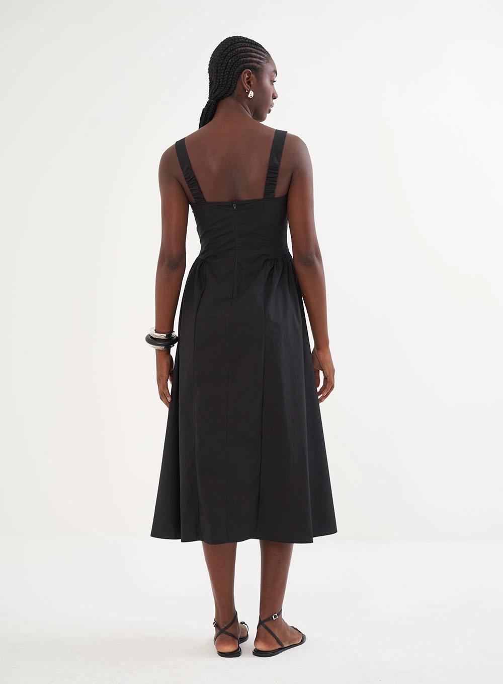Vestido Acinturado Midi Preto