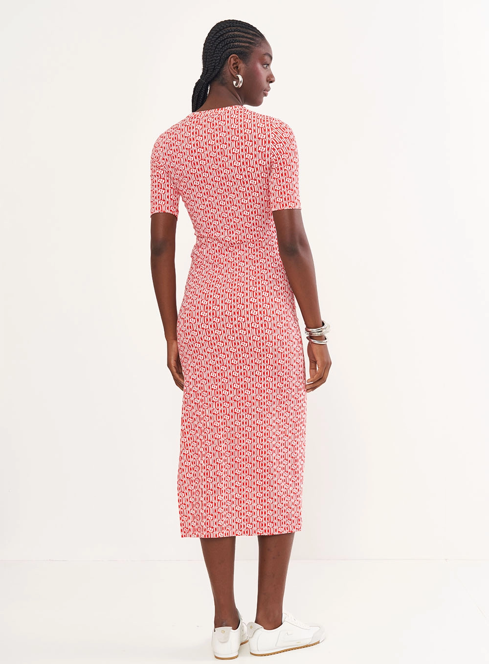 Vestido Midi Justo Logomania Estampados