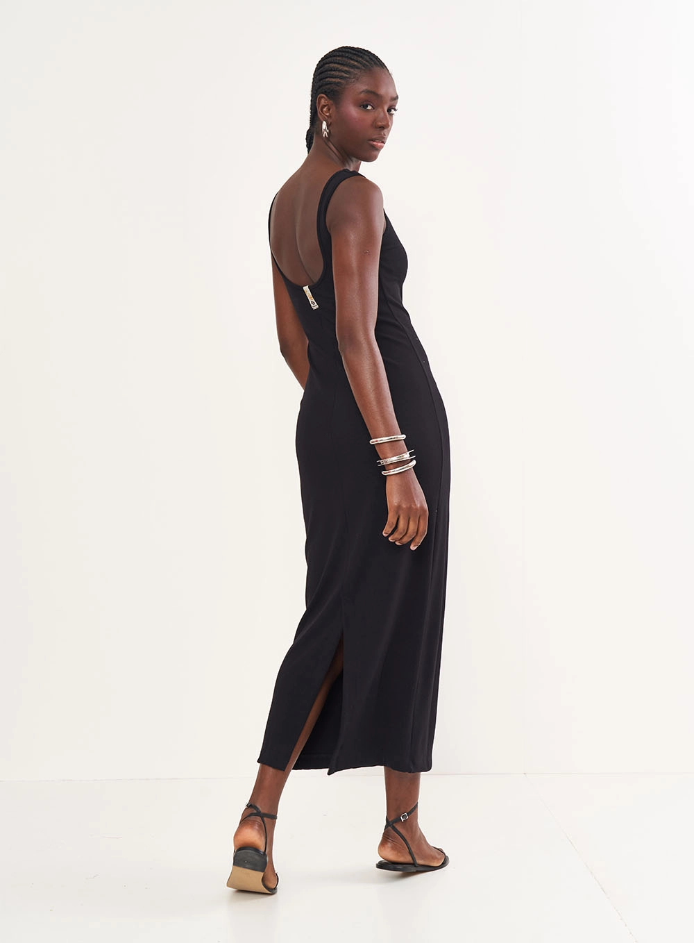 Vestido Midi Decote Costas Preto