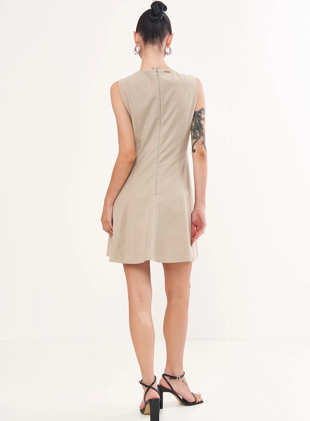 Vestido Comfy Evasê - Riviera Bege