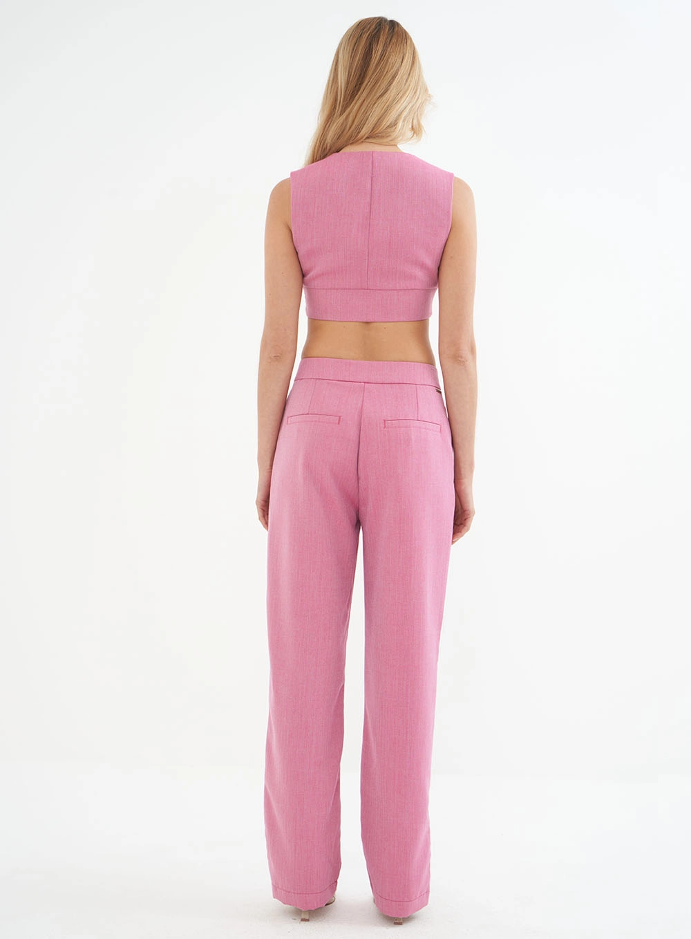 Colete Feminino Justo Com Recortes Rosa
