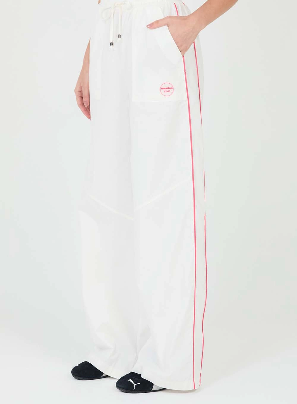 Calça Alfaiataria Wide Leg Mentos Off Shell 2