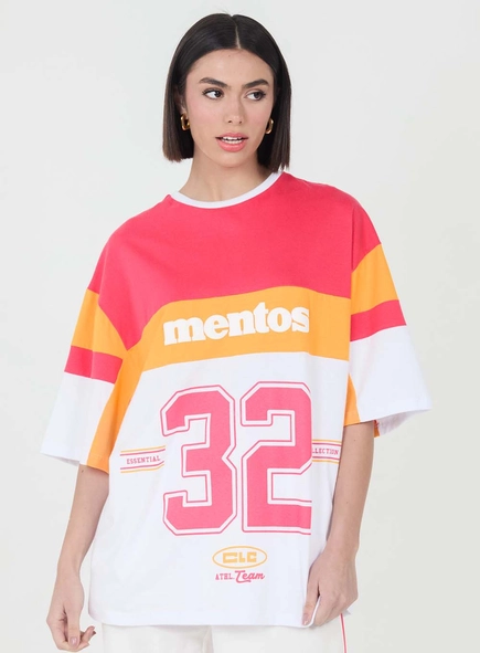 Camiseta Super Oversized Com Contraste