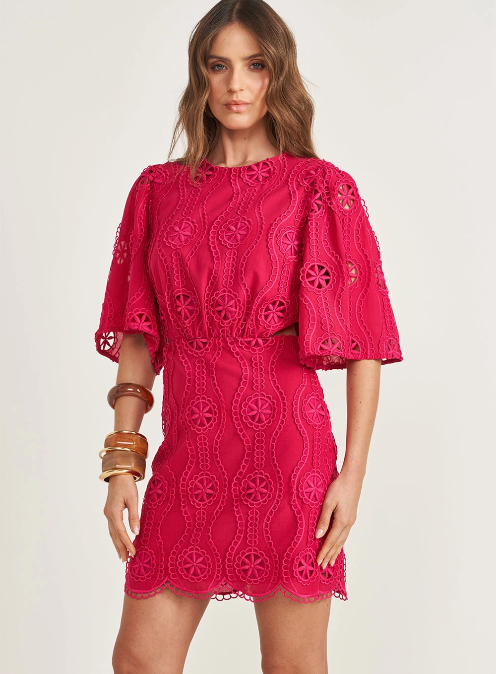 Vestido Laise Mangas Amplas Rosa