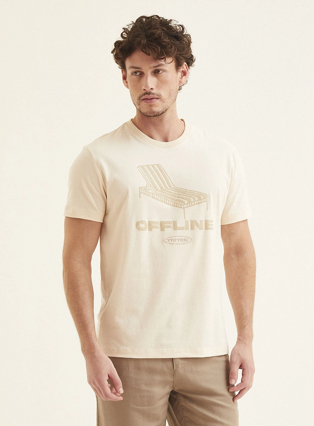 Camiseta Masculina Fit Com Estampa Bege 2