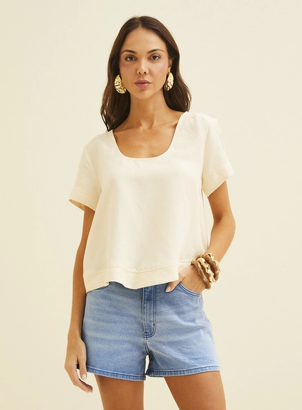 Camiseta Feminina Reta Em Linho