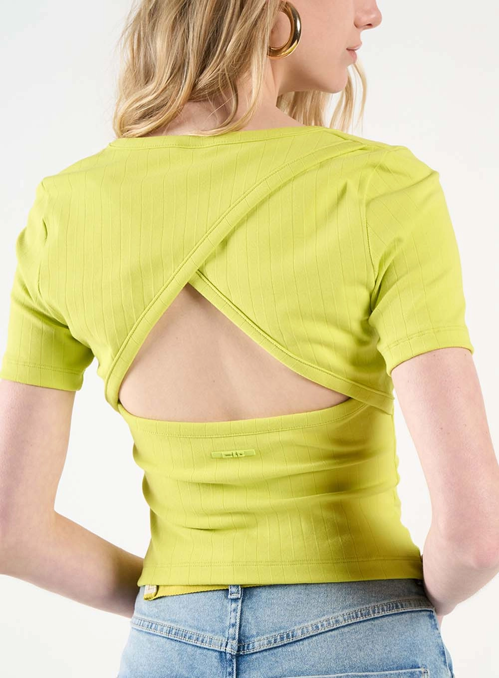 Blusa Canelada Com Transpasse Costas Amarelo 2