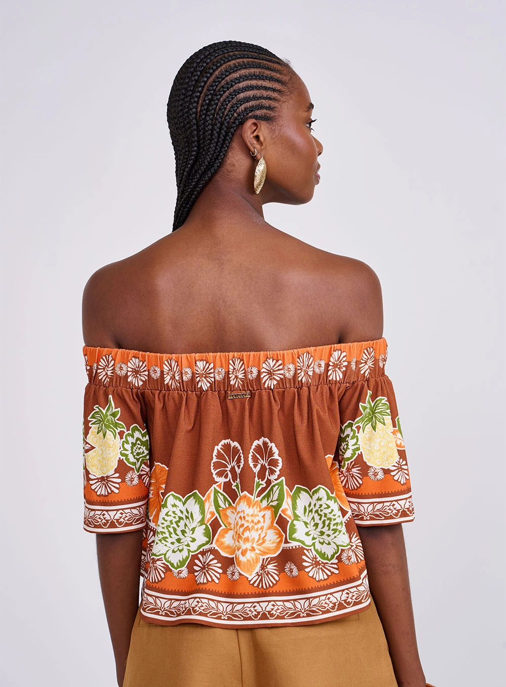 Blusa Estampada Evasê Ombro A Ombro Estampados