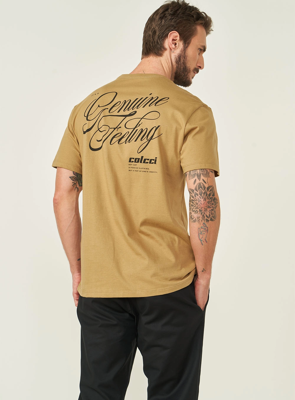 Camiseta Masculina Manga Curta Bege