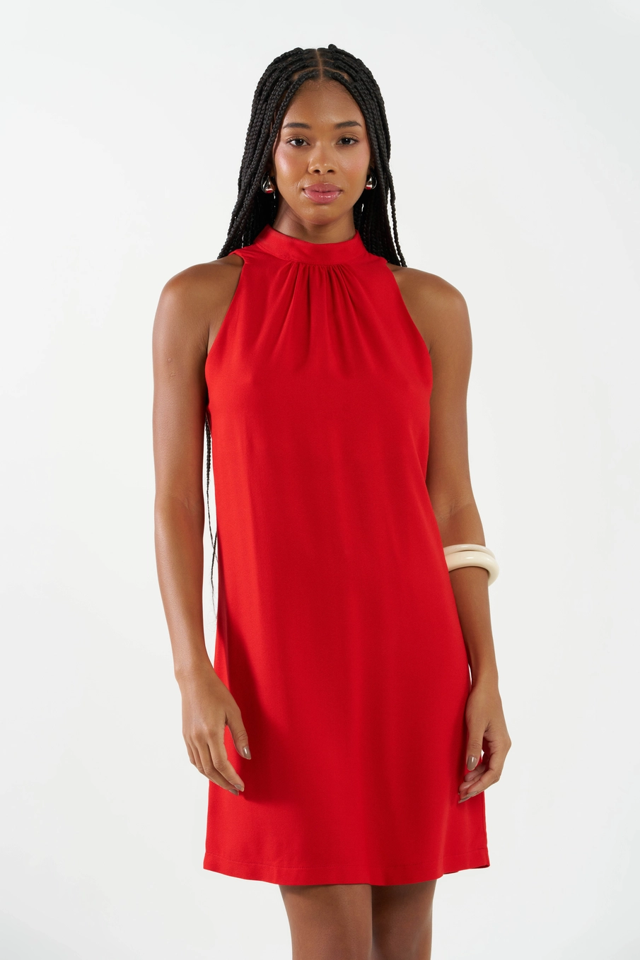 Vestido Curto Gola Alta Vermelho 1