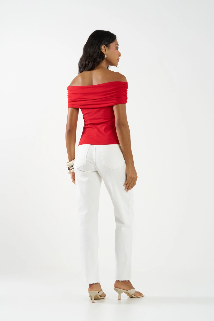 Calça Sarja Reta Cropped Com Chaveiro Off Shell 5