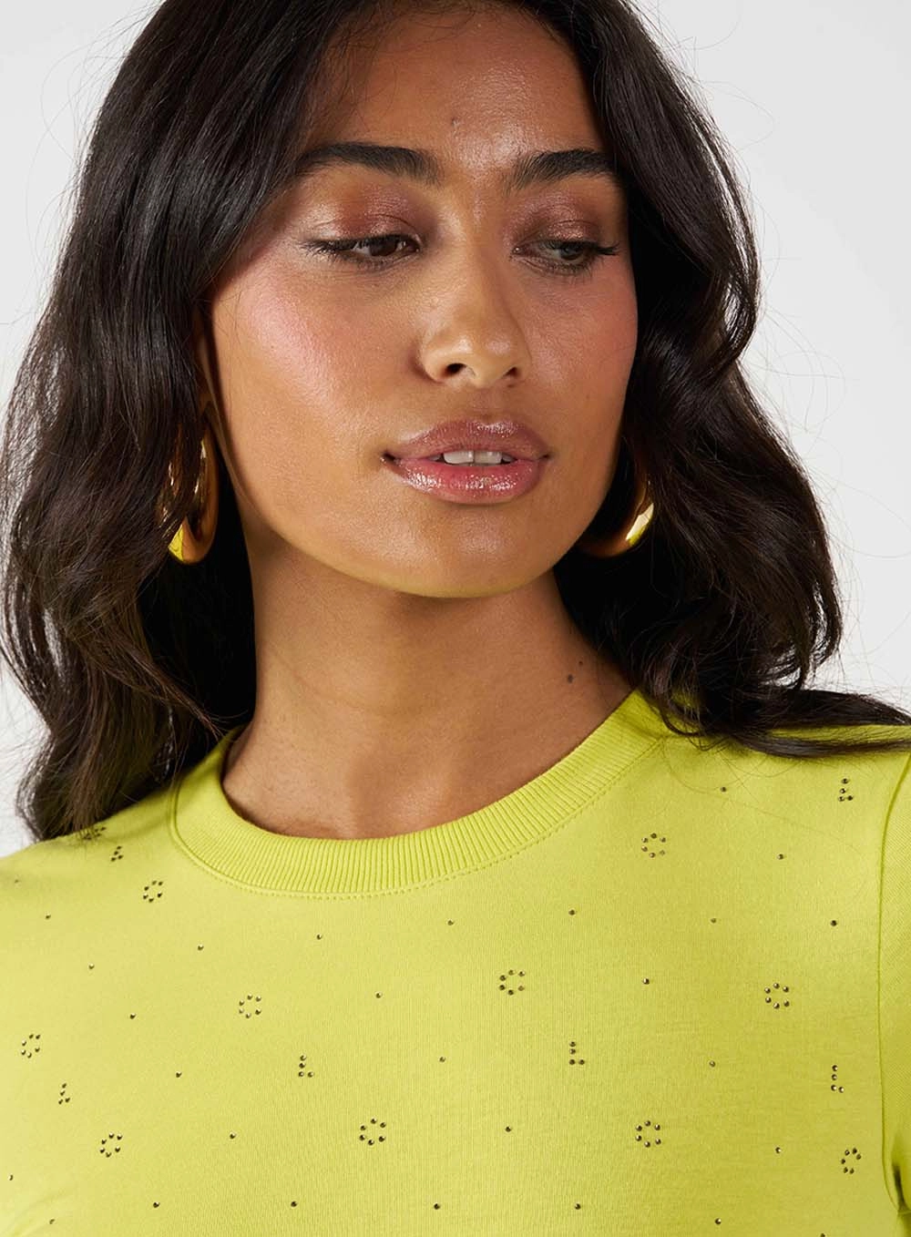 Camiseta Baby Look Com Aplicação Amarelo 5