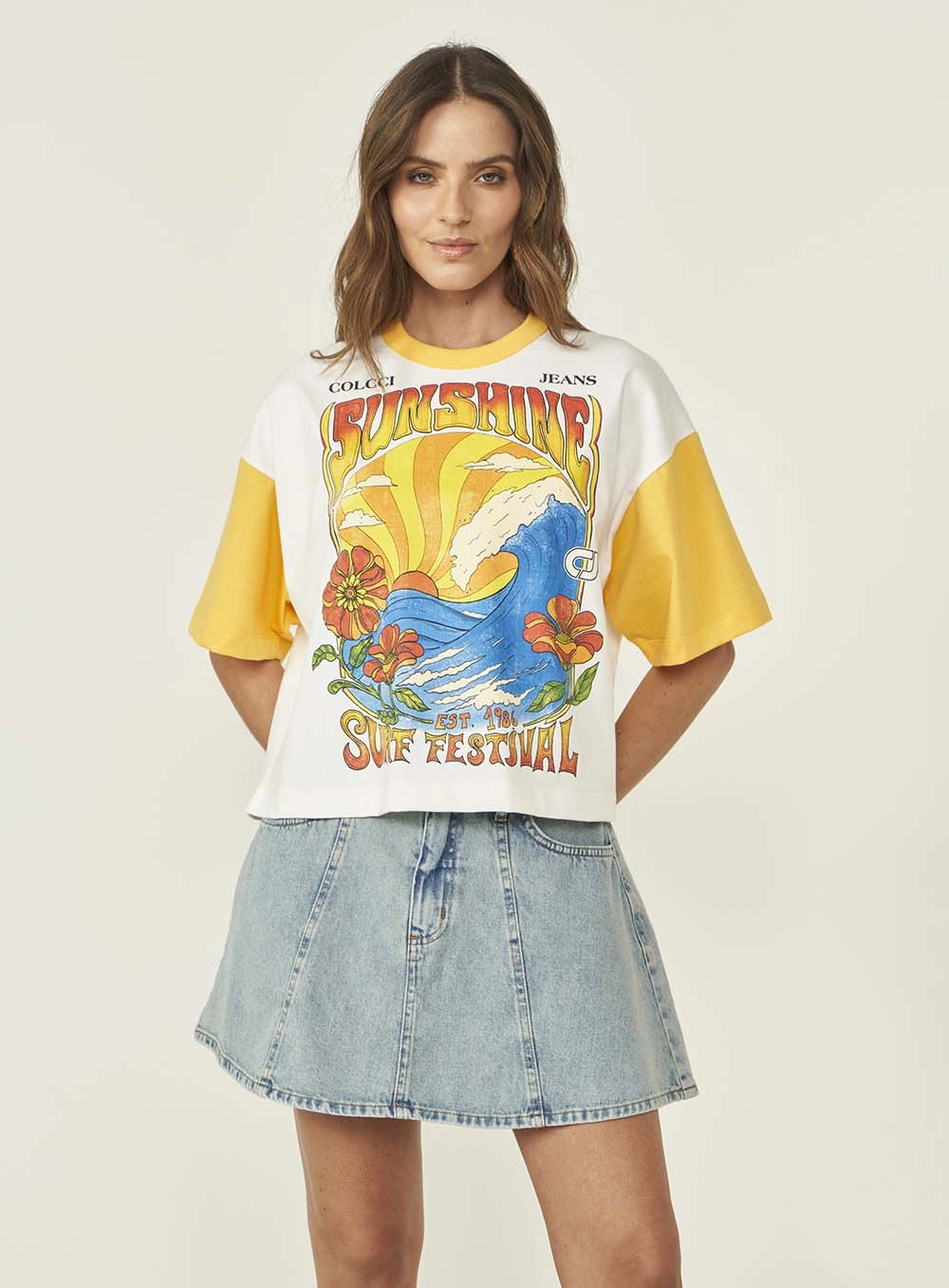 Camiseta Feminina Loose Estampada Off-Shell