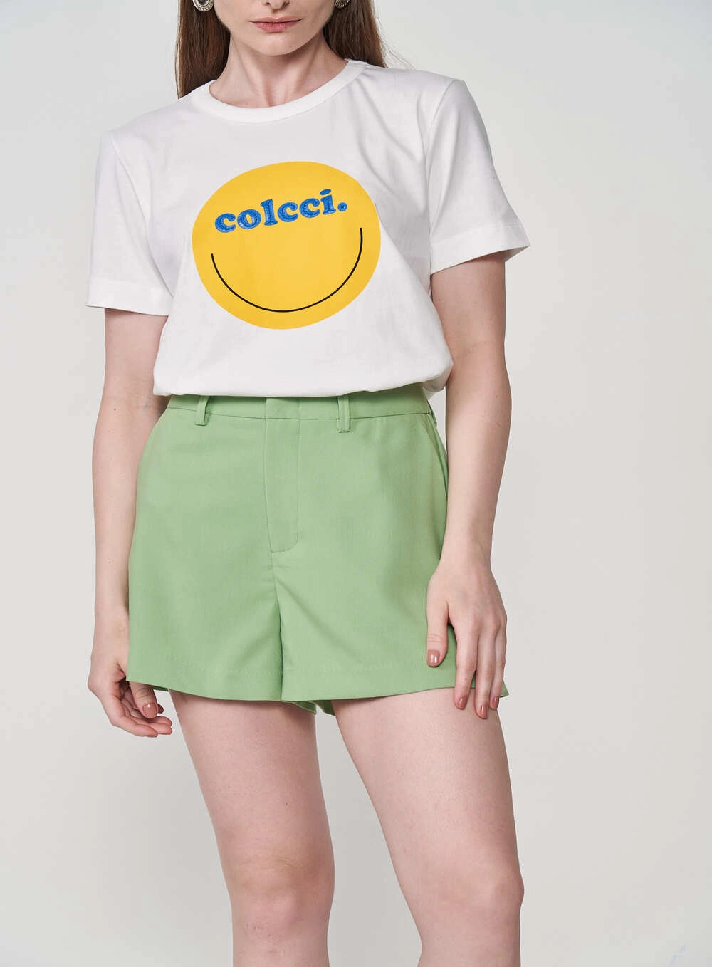 Camiseta Feminina Com Estampa Off Shell