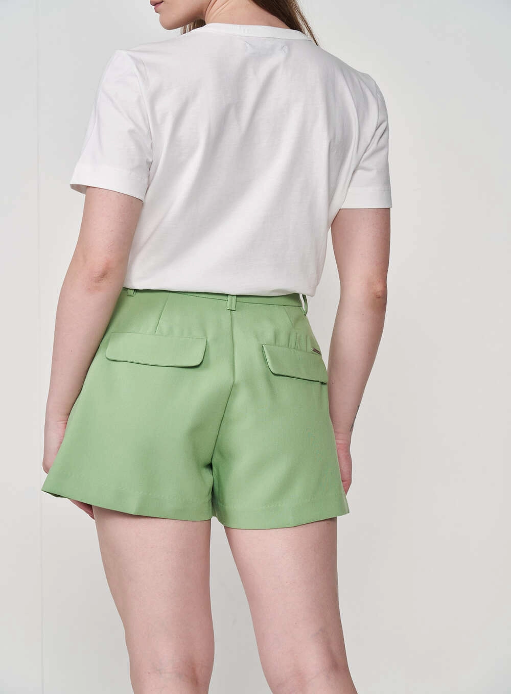 Camiseta Feminina Com Estampa Off Shell