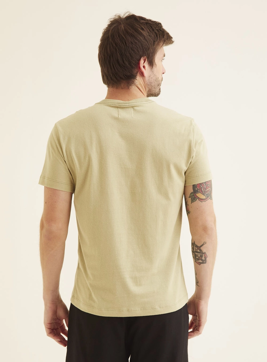 Camiseta Masculina Básica Fit Verde 4