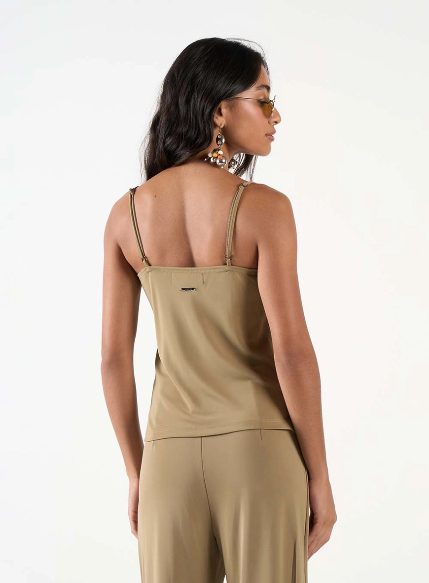 Blusa Comfort Decote Degagê E Alça Dupla Bege 3
