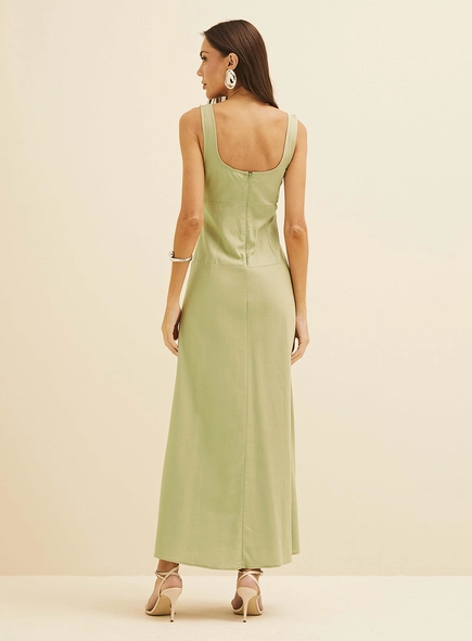 Vestido Midi Em Linho Com Recorte