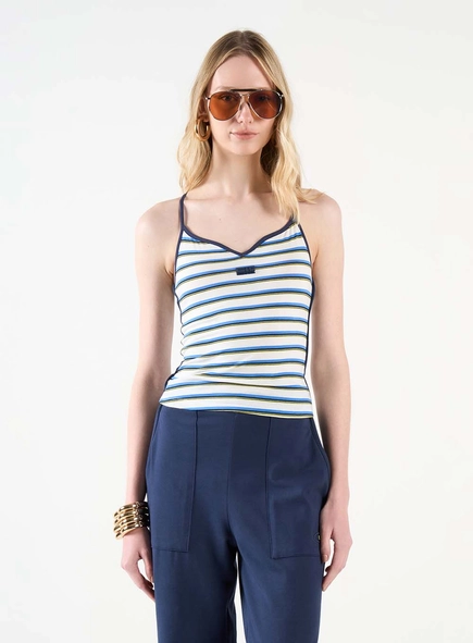 Regata Feminina Slim Estampada Em Listras