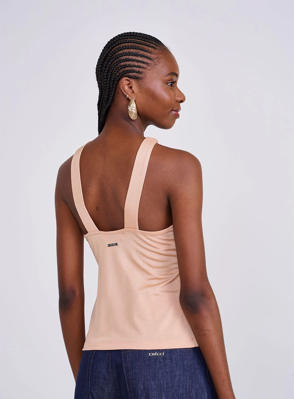 Blusa Slim Com Detalhe Em Metal Bege