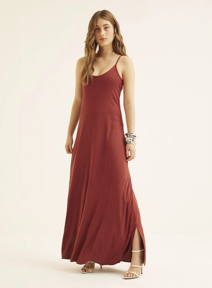 Vestido Longo Com Detalhe E Amarração