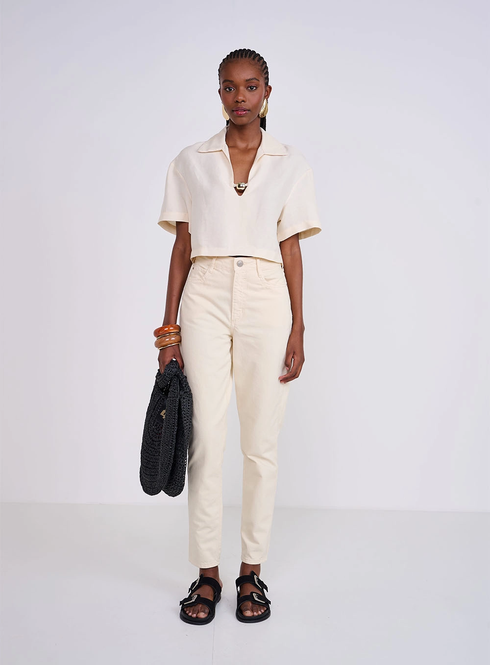 Polo Feminina Cropped Bege