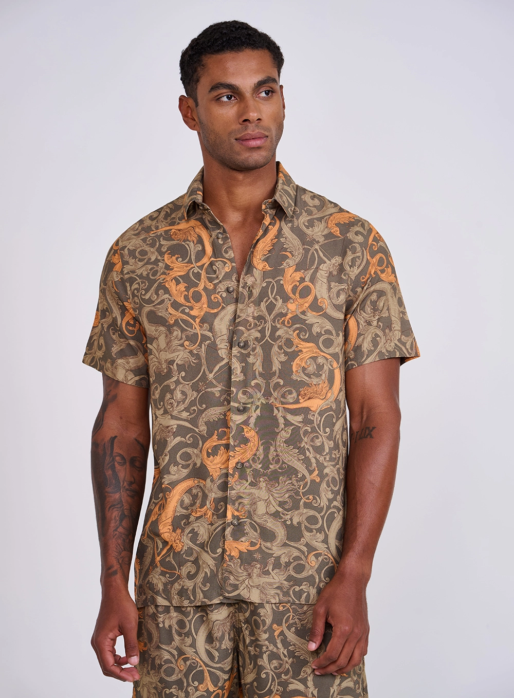 Camisa Relax Manga Curta Estampada Estampados