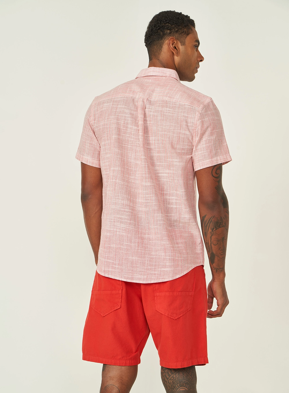 Camisa Listrada Relax Manga Curta Estampados