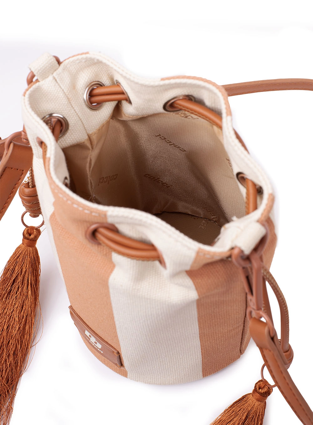 Bolsa Bucket Listrada Resort Caramelo