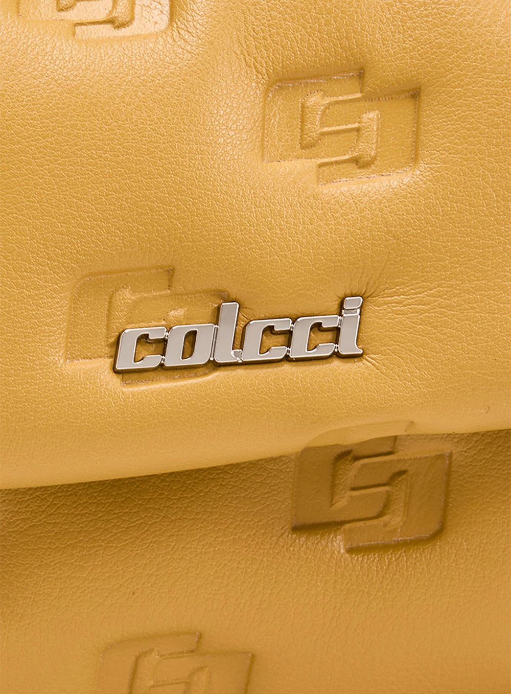 Bolsa Colcci Fem Crossbody Pillow Marrom Ebbela