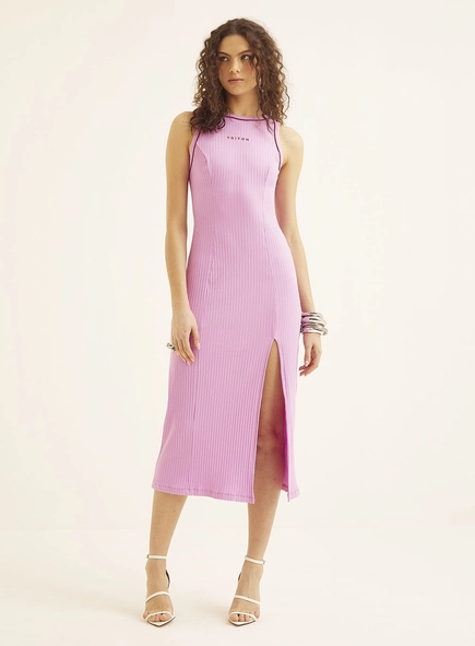 Vestido Midi Slim Canelado Com Fenda