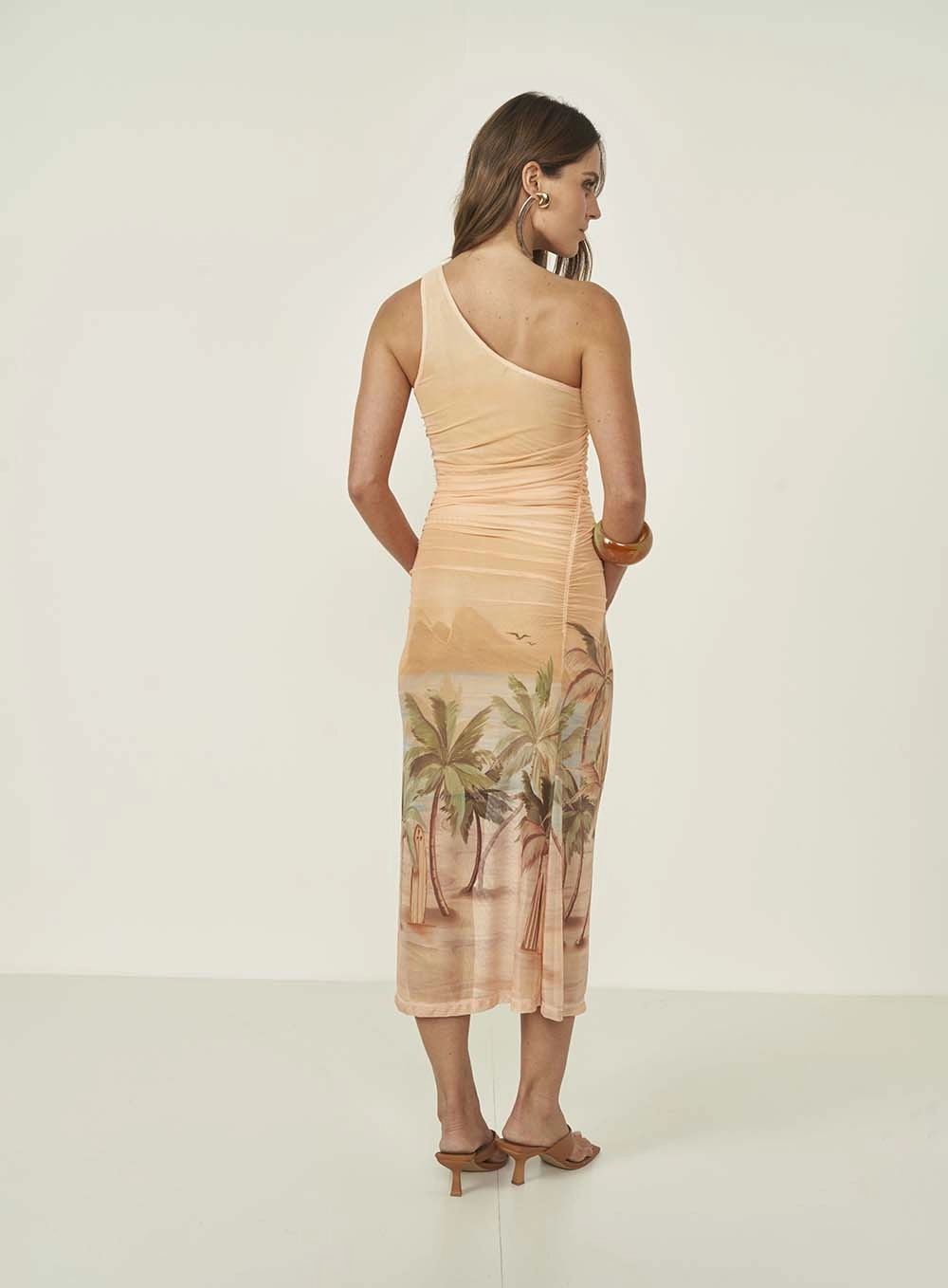 Vestido Midi Uma Alça Estampada Com Franzido Estampados