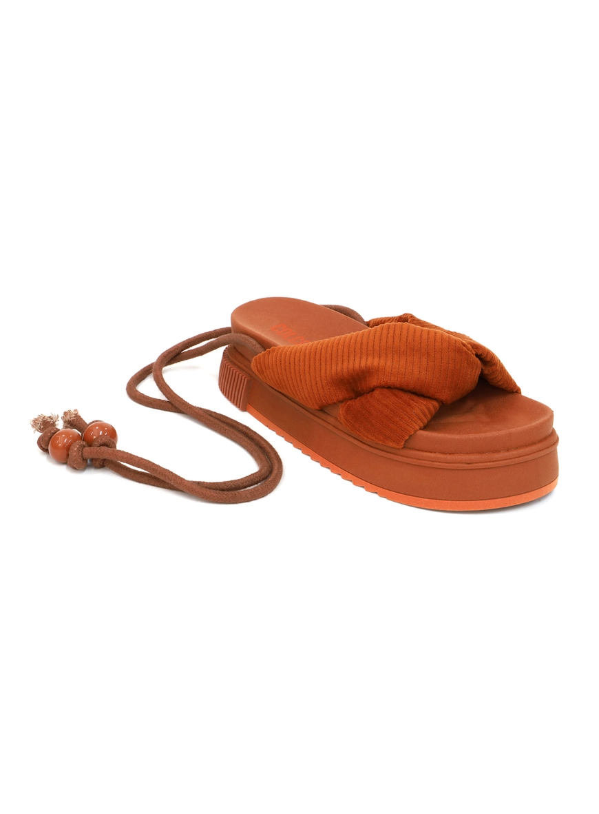 Flatform Maite Atoalhada Com Tiras Para Amarração