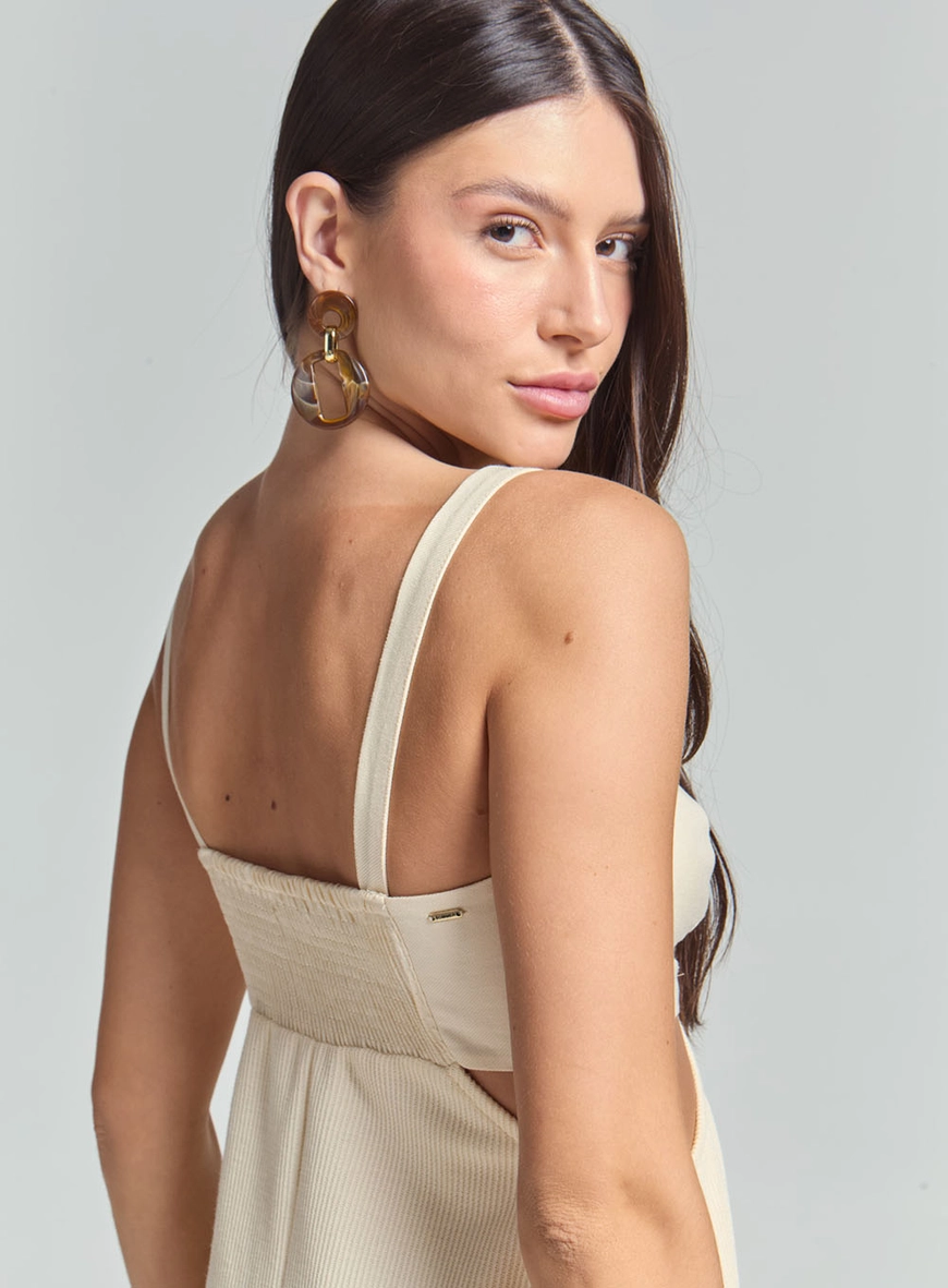 Vestido Godê Com Decote Na Lateral Decote Coração Bege 3