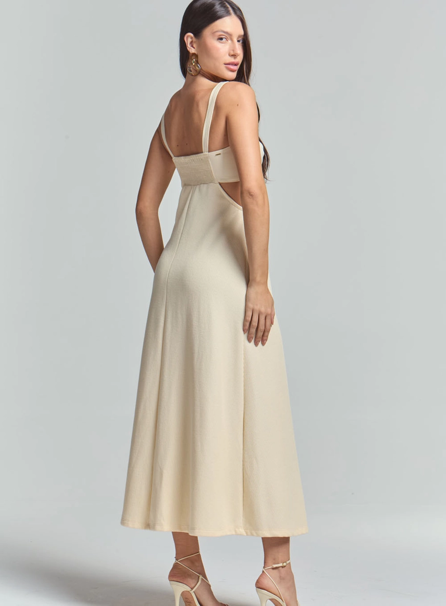 Vestido Godê Com Decote Na Lateral Decote Coração Bege 5