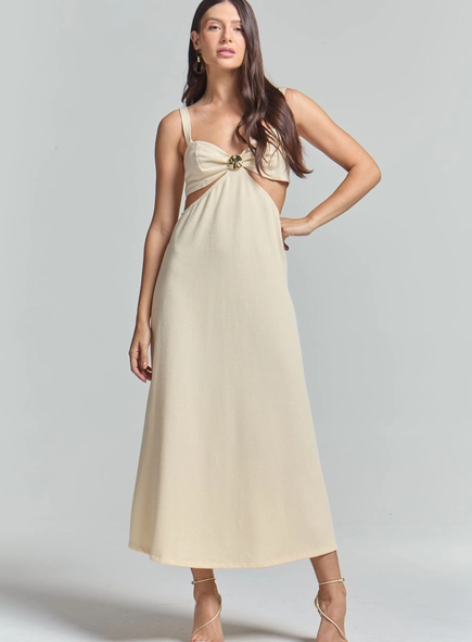 Vestido Godê Com Decote Na Lateral Decote Coração